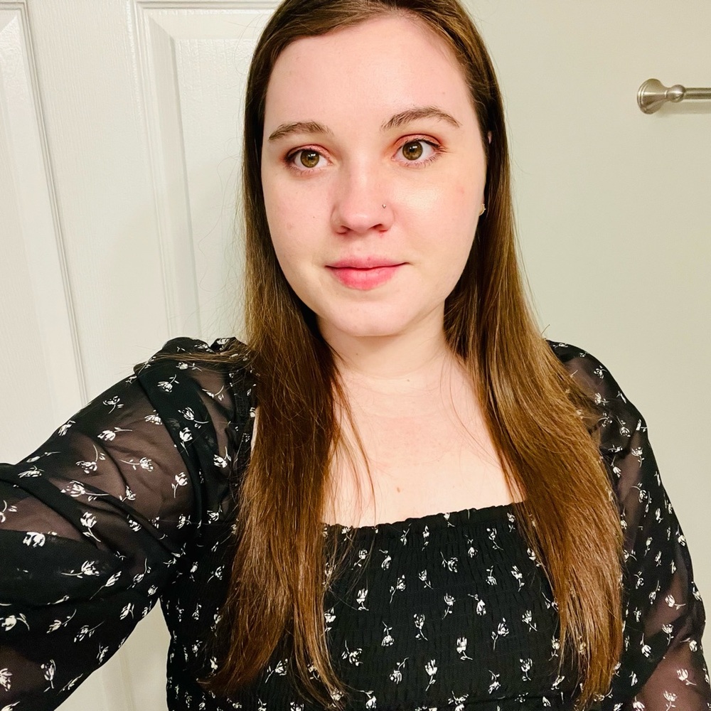 Meet your Posher, Kaela